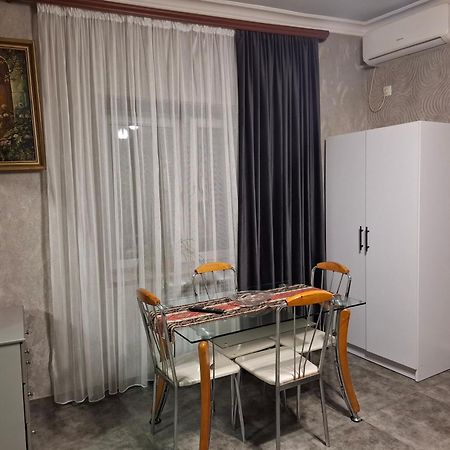 Grig'S Home Ереван Экстерьер фото